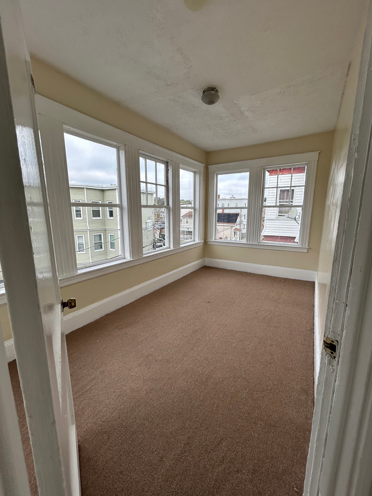 Balcony - 47 Juniper St