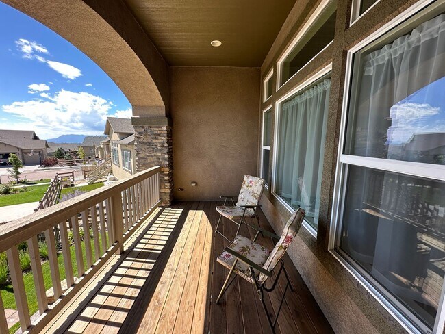 Building Photo - 6045 Griffin Dr