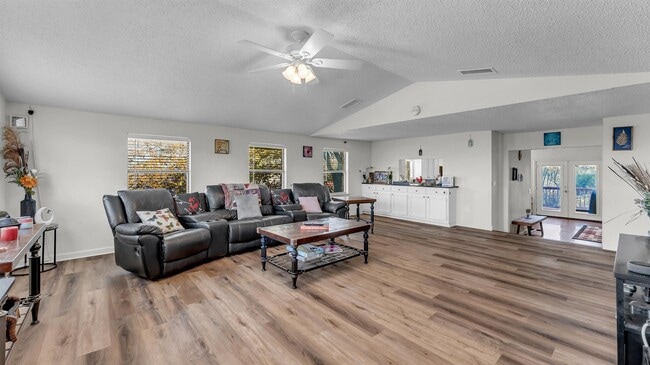 Building Photo - 708 Scarlet Sun