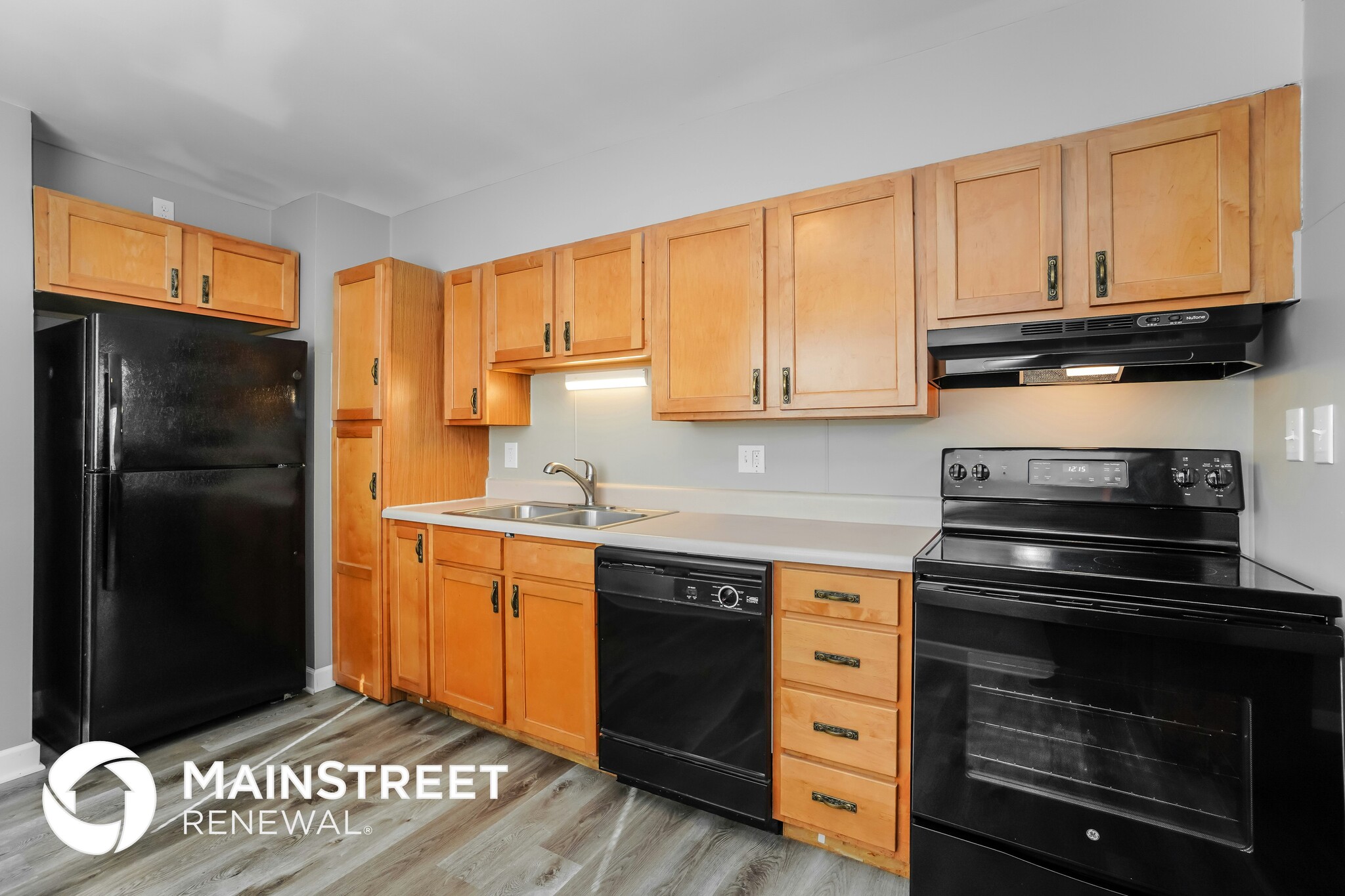 Building Photo - 945 Hodges Dr