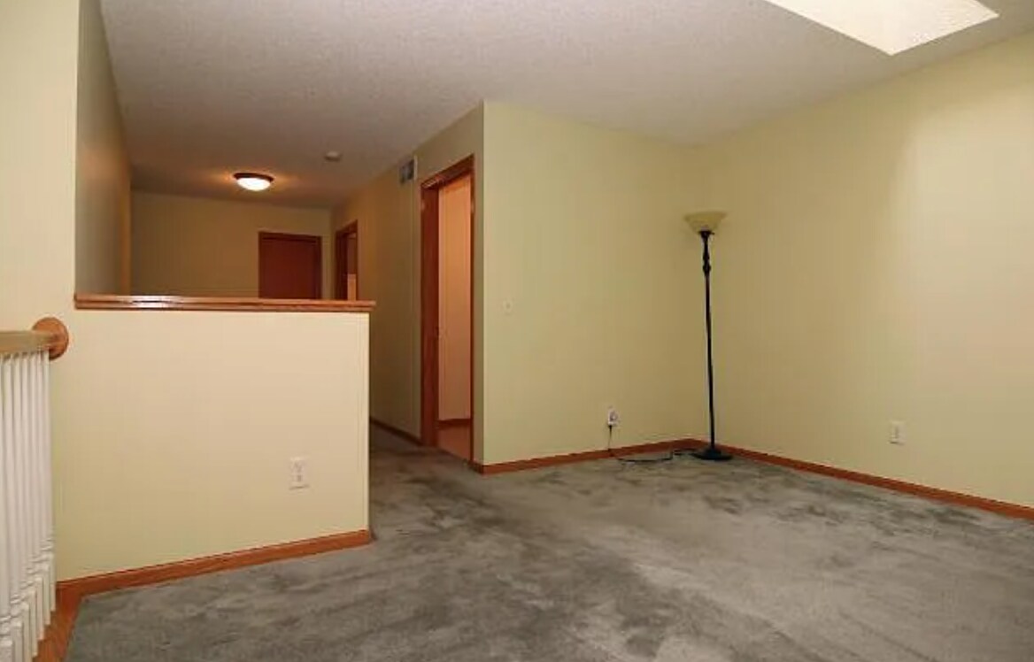 Building Photo - 1905 Ironwood Bay