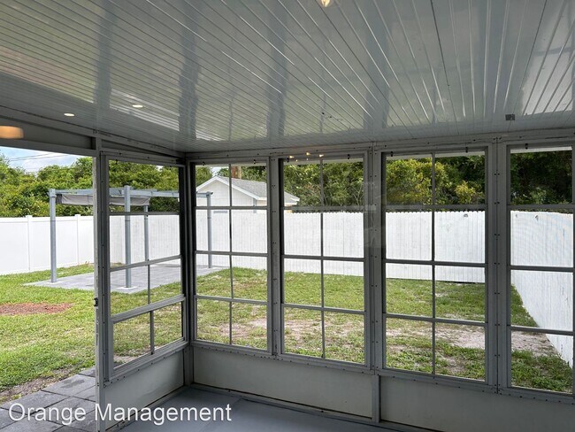 Building Photo - 1 br, 1 bath House - 1180 Baton Dr