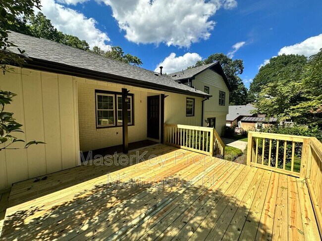 Building Photo - 4017 Grimstead Ln