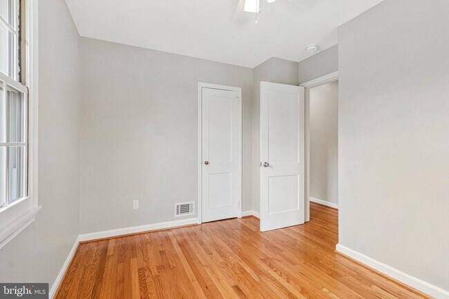 Building Photo - 301 Moncure Dr