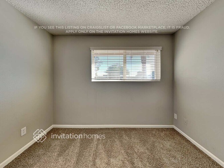 Building Photo - 2130 E Concorda Dr