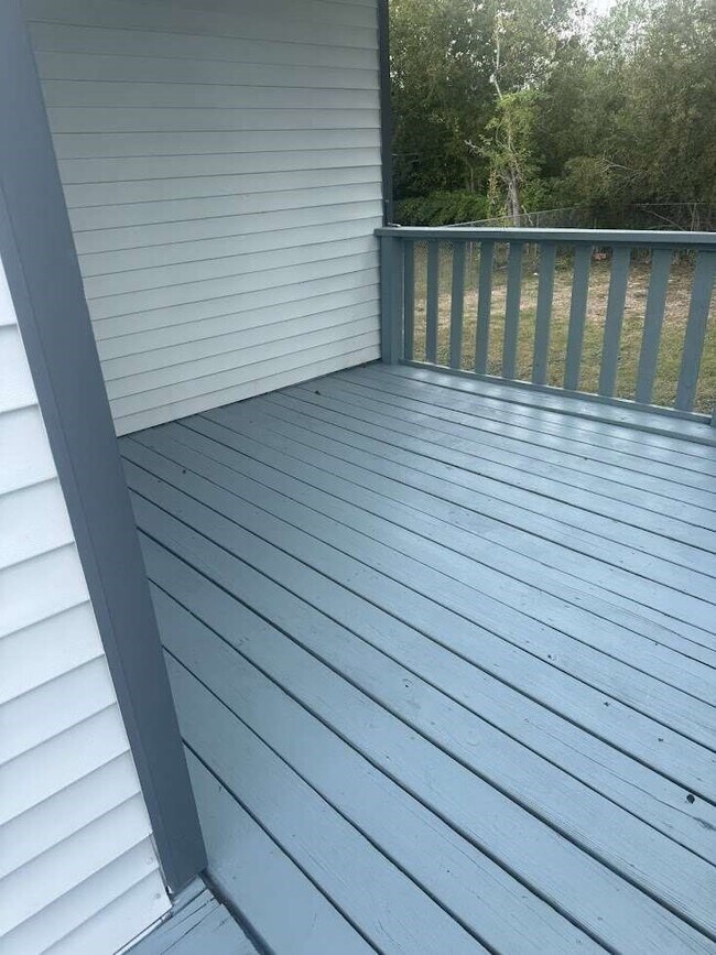 Building Photo - 318 10th St