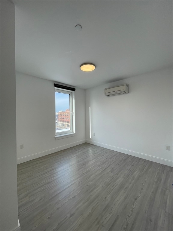 Building Photo - 42 N Beacon St