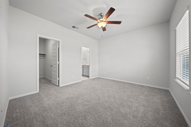 Building Photo - 8340 Bristlecone Pne Wy