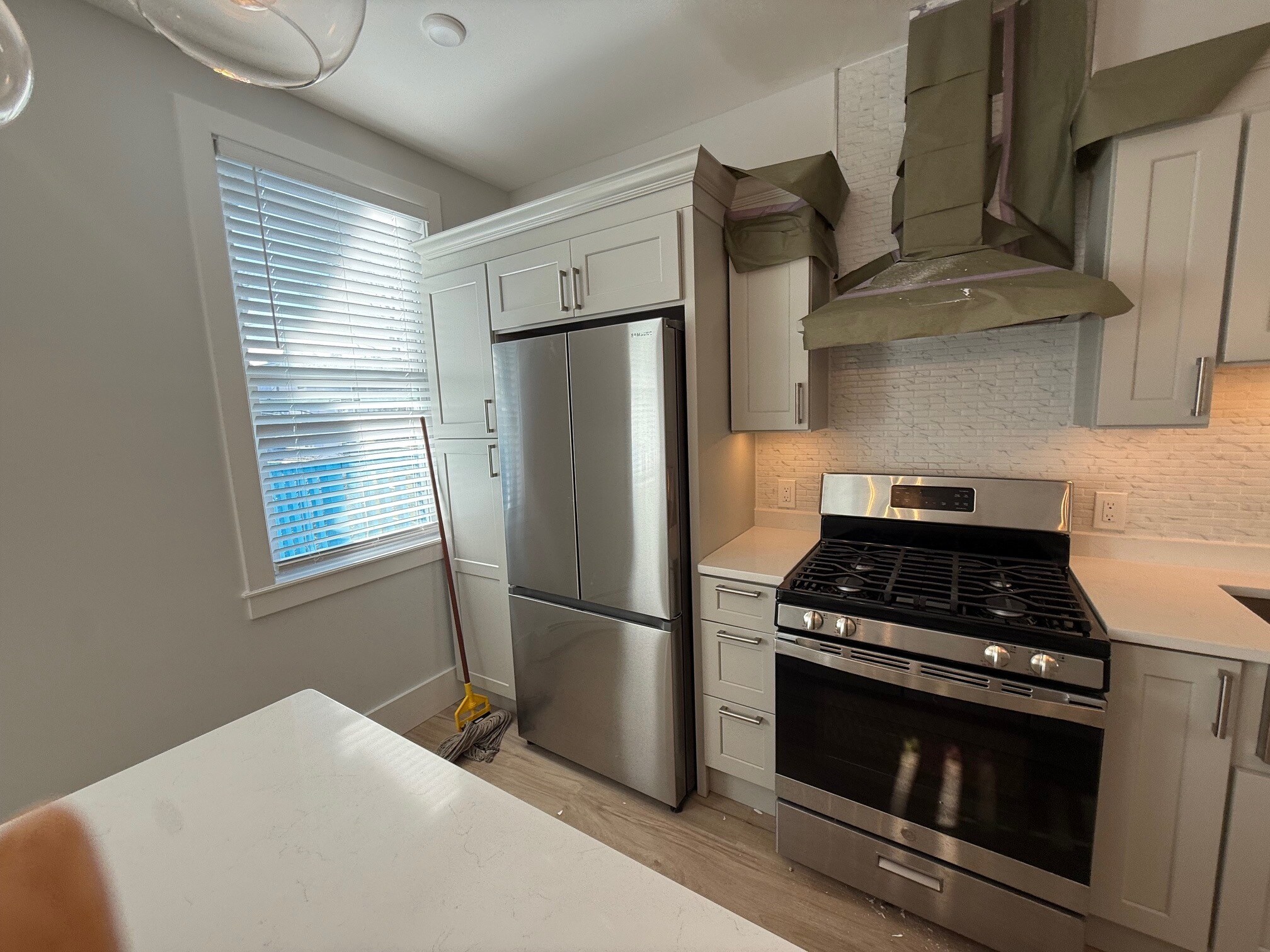 Building Photo - 53 W Eagle St