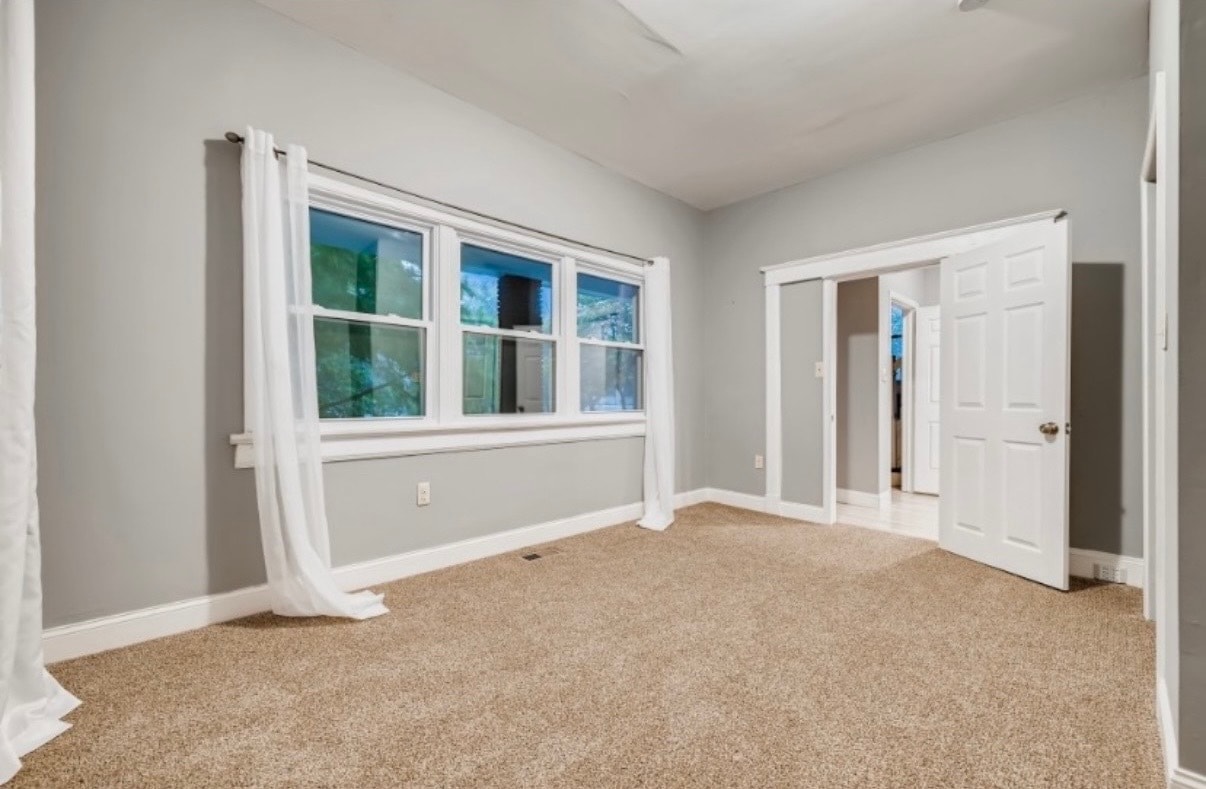 Building Photo - 2814 Montebello Ter