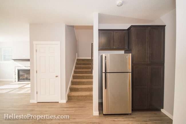 Building Photo - 437 NW 14th St