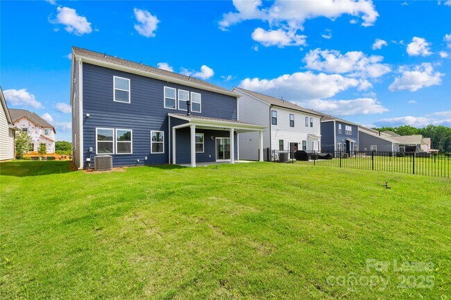 Building Photo - 9008 Catboat St