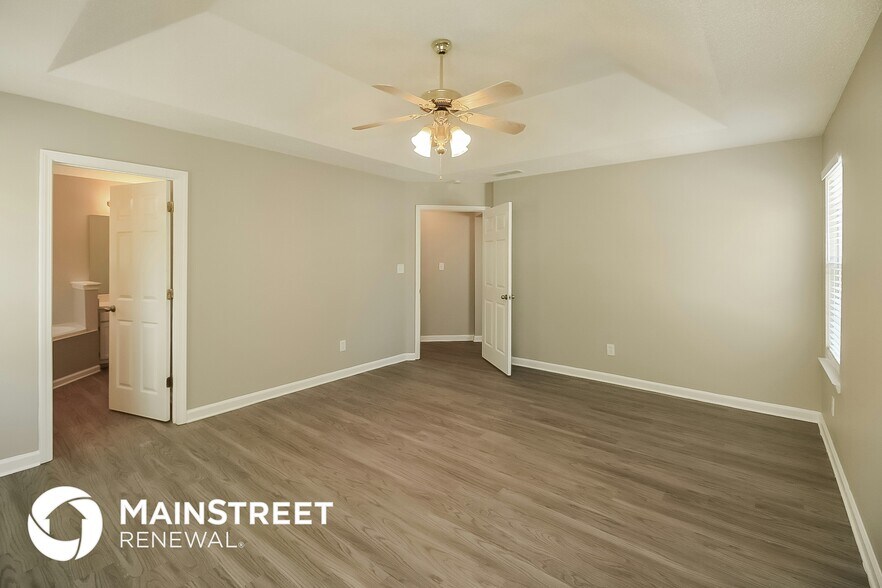 Building Photo - 7762 Briar Forest Ln