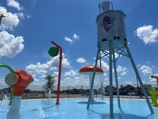 Building Photo - 605 Los Olives Ln