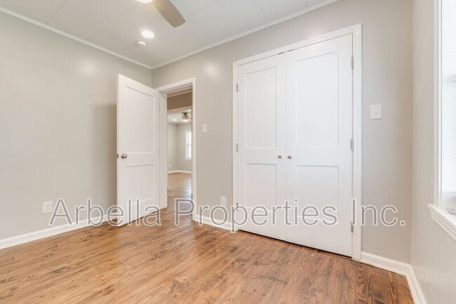 Building Photo - 2637 US-11W