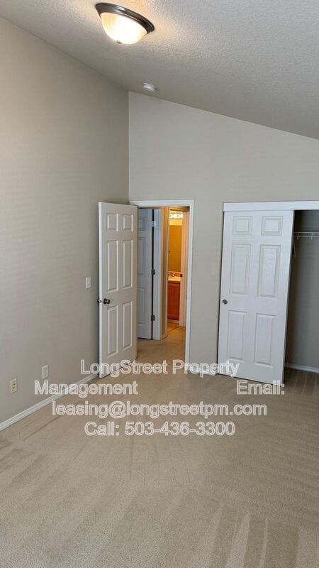 Building Photo - 3157 NW Shooting Star Dr