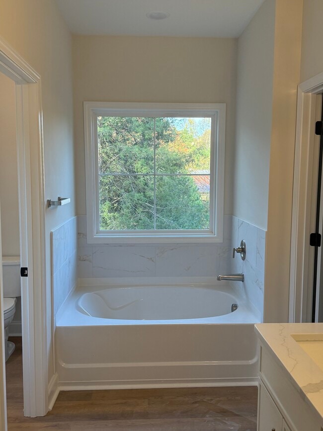 Building Photo - 145 Kennel Rd