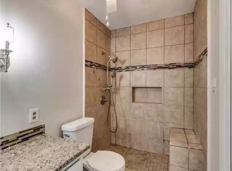 Building Photo - 11480 Audelia Rd