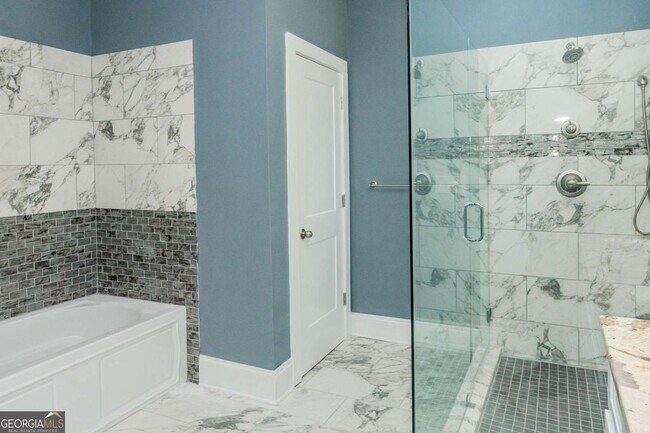 Building Photo - 1433 Merriman Ln NE