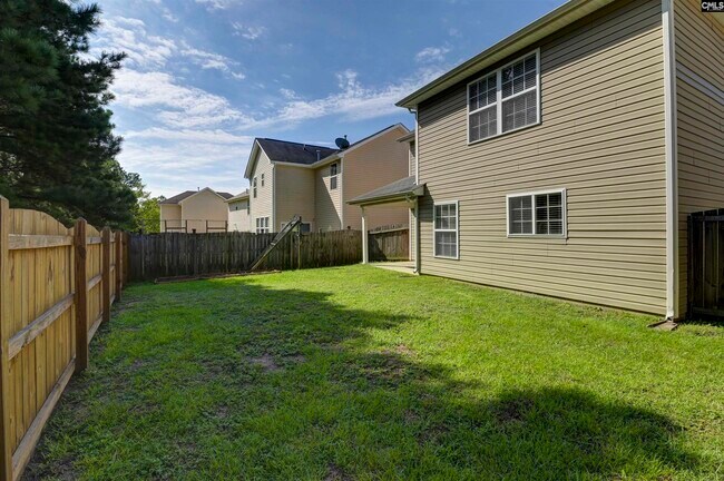 Building Photo - 21 Spears Ct