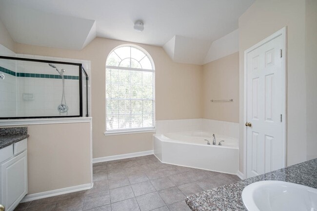 Building Photo - 4202 Cantrell Ct