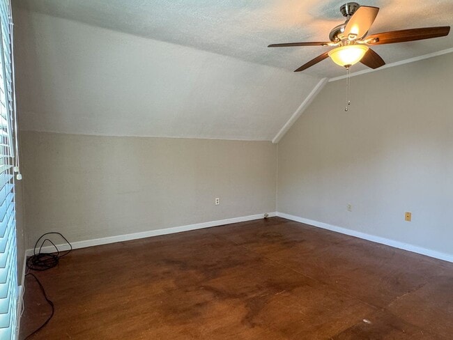 Building Photo - 4308 Boxwood Dr