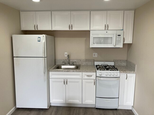 Building Photo - 3656 National Ave