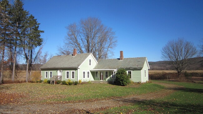 Building Photo - 403 Stebbins Rd