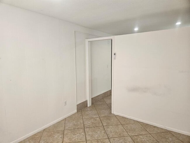 Building Photo - 7007 Karden Way