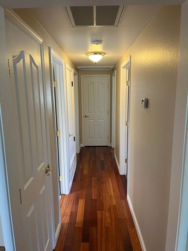 Building Photo - Charming Santa Clara Home with Backyard Perfect for Summer Nights!