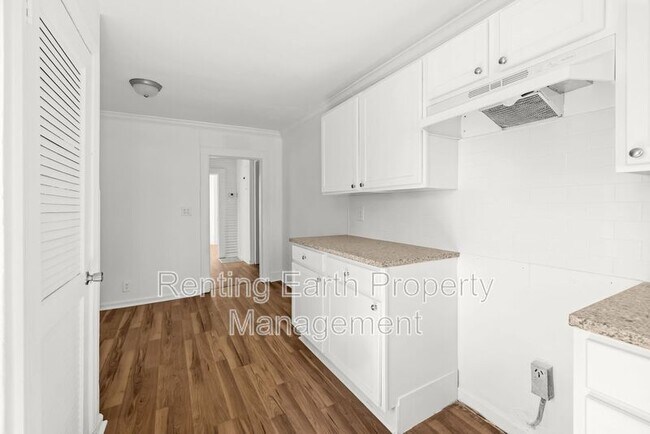 Building Photo - 2017 48th Street Ensley