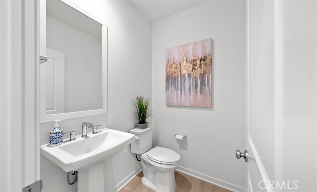 Building Photo - 106 Sunnyside