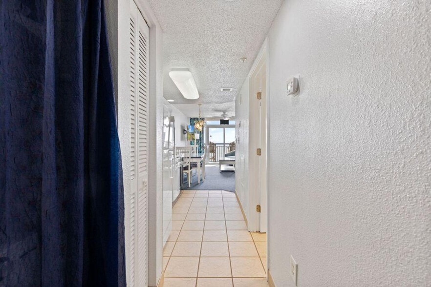 Building Photo - 1700 N Ocean Blvd