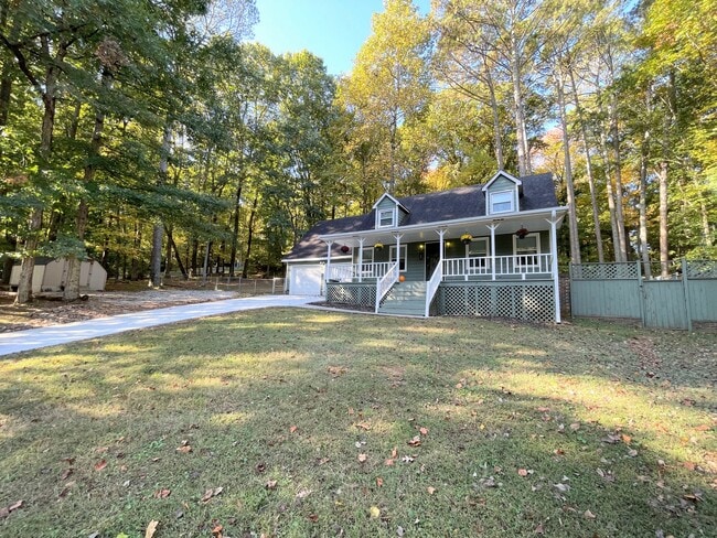 Building Photo - 205 Pine Ridge Rd