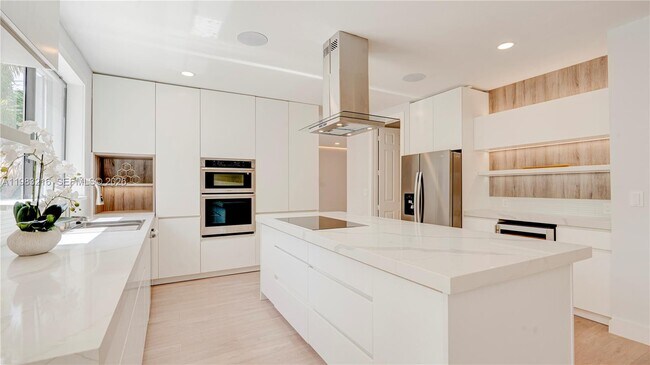 Building Photo - 7956 SW 195th St