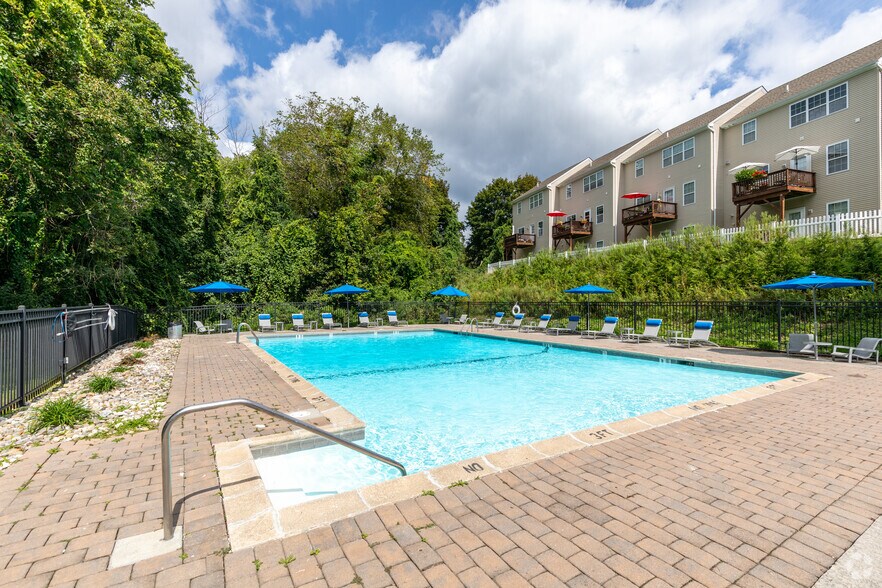 ReNew Danbury 10 Clapboard Ridge Rd Danbury CT 06811 Apartment Finder