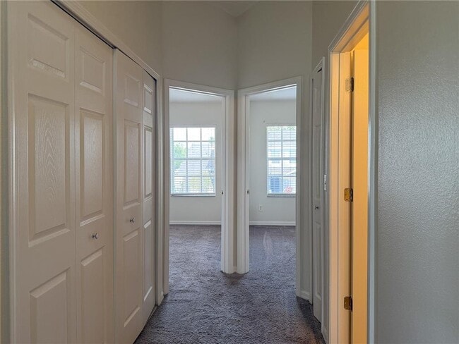 Building Photo - 6244 Olivedale Dr