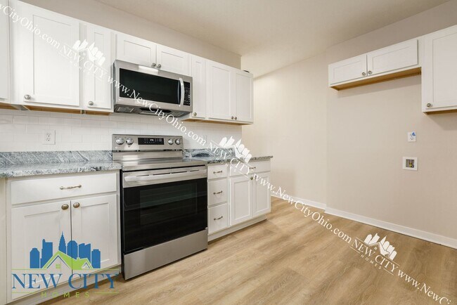 Building Photo - 53-55 Hawkes Avenue, Columbus, OH 43222