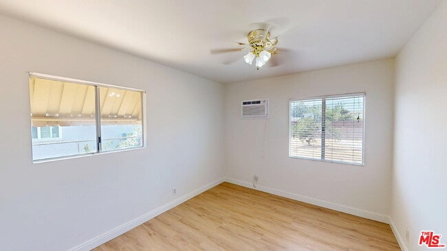 Building Photo - 11265 De Haven Ave