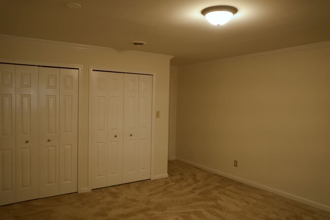 Building Photo - Charming 4 Bedroom/3 Bathroom Townhome in Mays Chapel-Chapelgate (Lutherville)