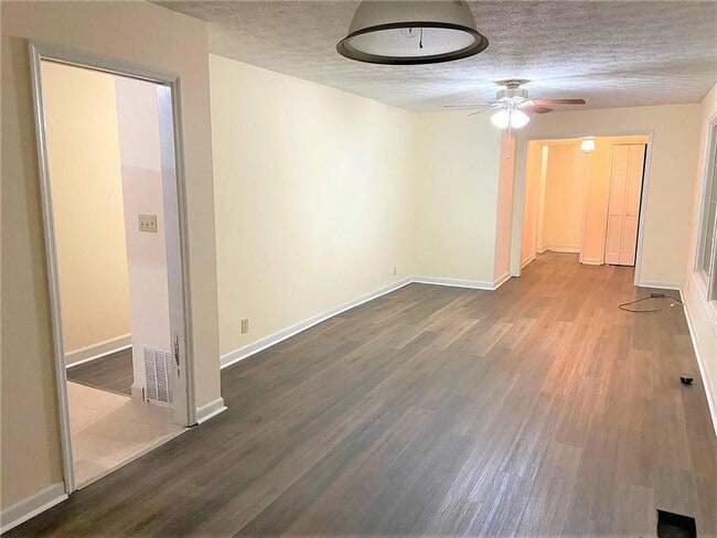 Building Photo - 4135 Matt Hwy