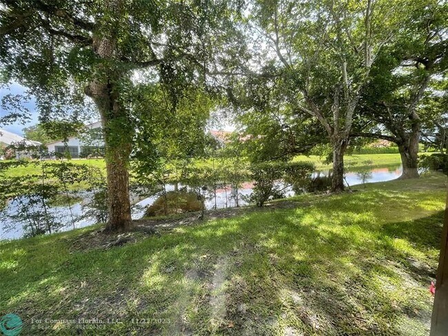 Building Photo - 12222 Royal Palm Blvd