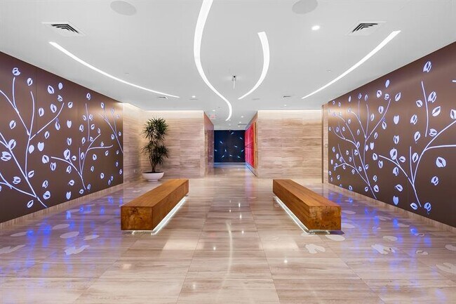 Building Photo - 701 S Fort Lauderdale Beach Blvd