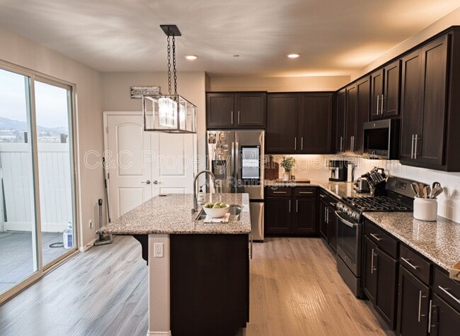 Building Photo - 4860 Ballast Ln