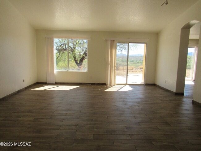 Building Photo - 221 Cam Mirador