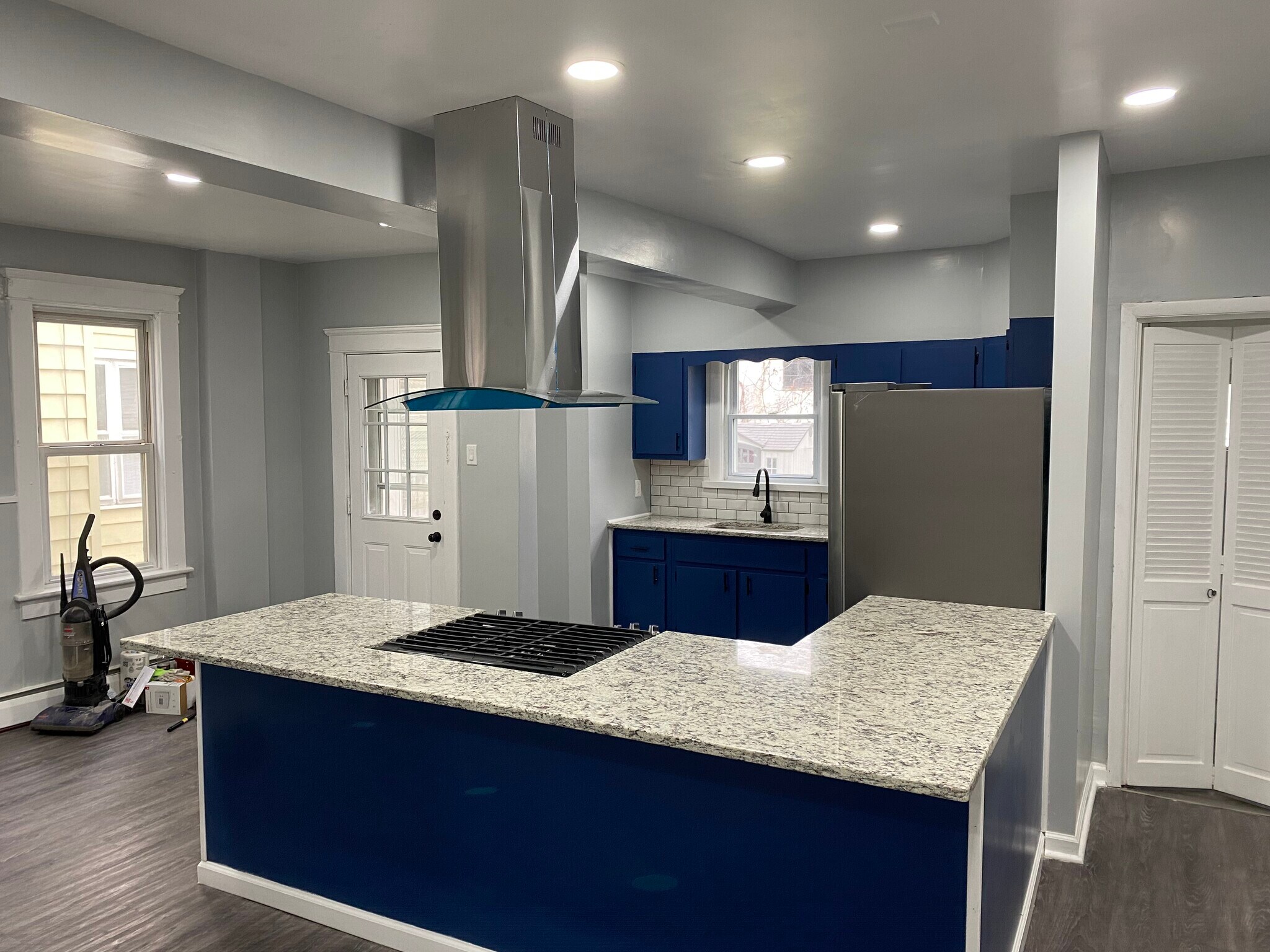 Kitchen - 129 Price St