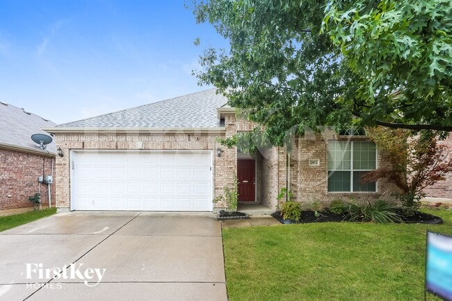 Building Photo - 2852 Maple Creek Dr