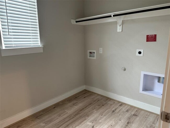 Building Photo - 3535 Gore Creek Dr