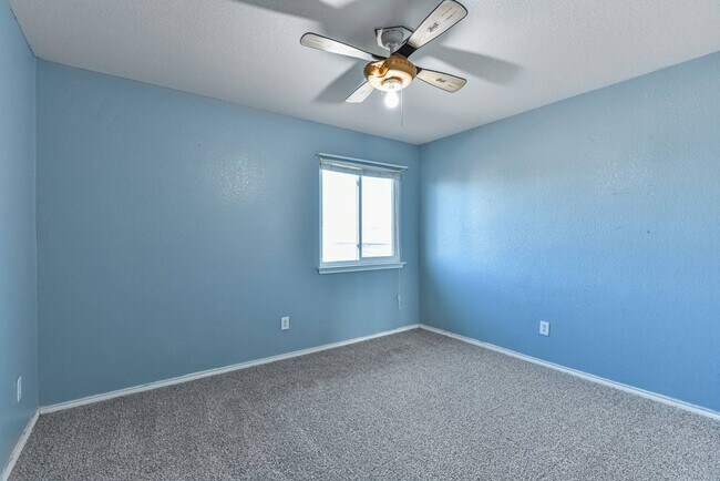Building Photo - 5303 Western Swing Ct