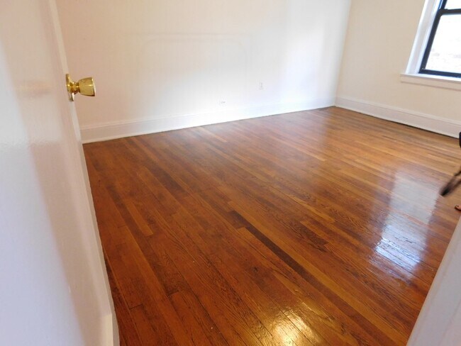 Building Photo - 35-15 32nd St